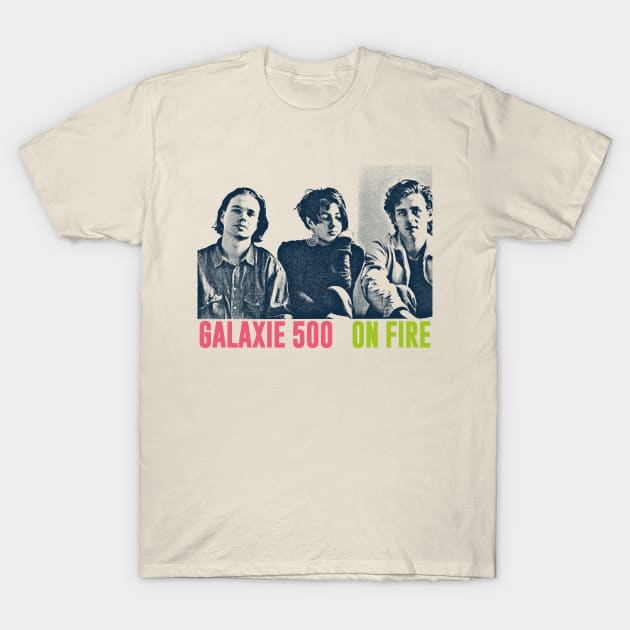 Galaxie 500  -- On Fire -- Retro Style Fan Art Design T-Shirt by CultOfRomance